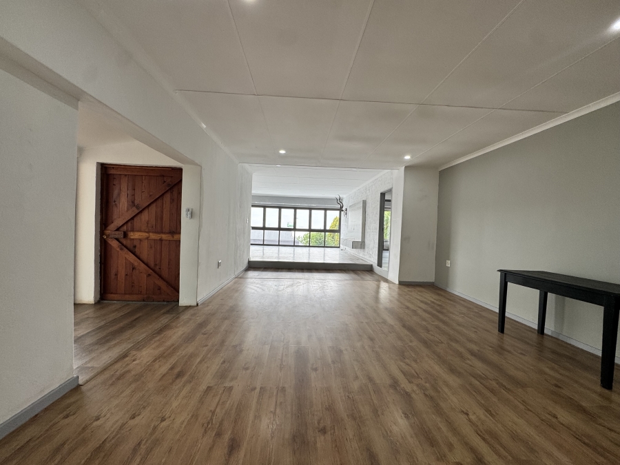 3 Bedroom Property for Sale in Wilkoppies North West